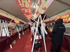 于它一直以的姿势链接世界